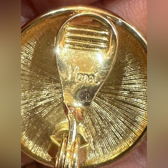 Monet Gold and Cream Earrings & 16”L Disc Necklace - Picture 5 of 9